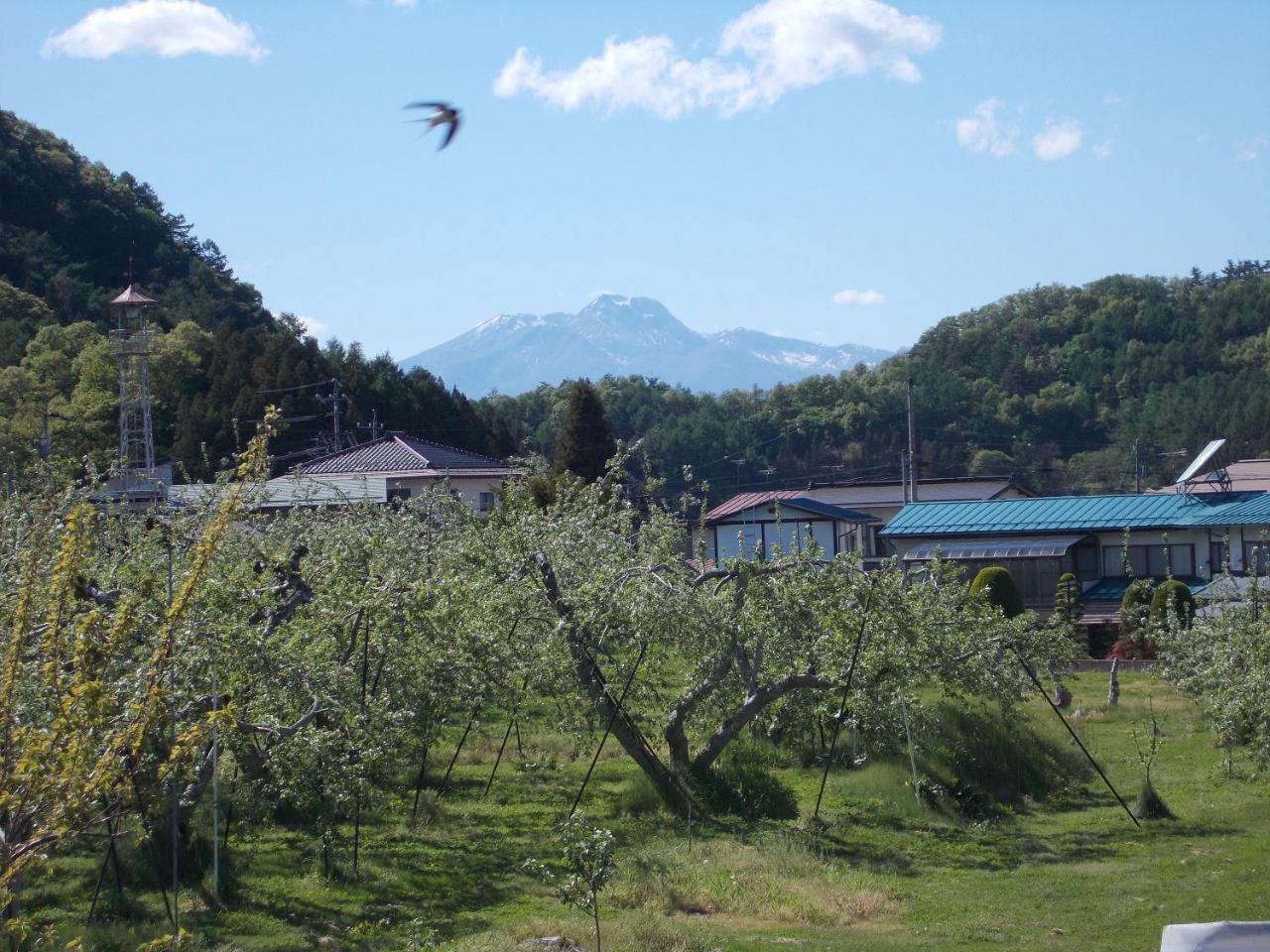Guest House Honami-Kaido Yamanouchi  Exterior photo
